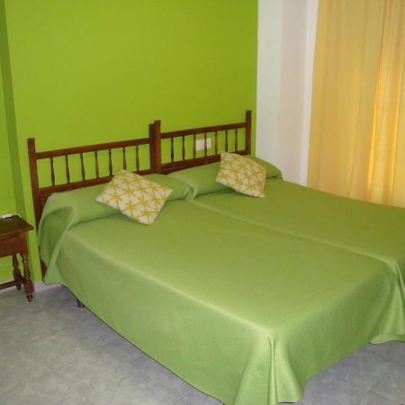 Hostal Duran Alora Exterior photo