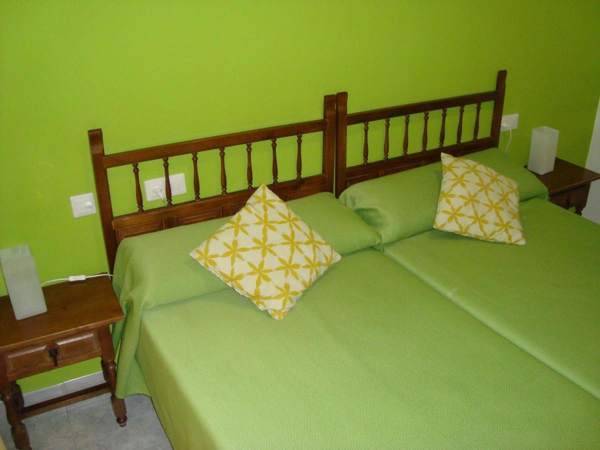 Hostal Duran Alora Exterior photo