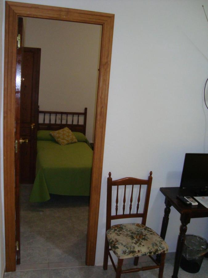 Hostal Duran Alora Exterior photo
