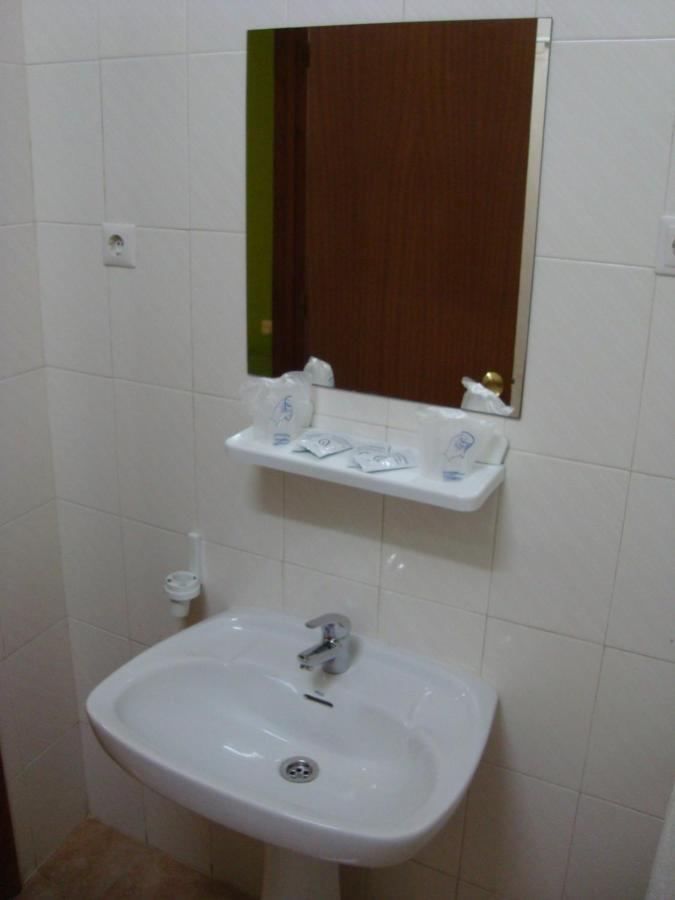 Hostal Duran Alora Exterior photo